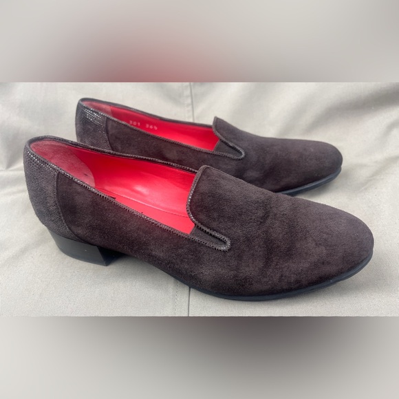 Pas De Rouge Brown Suede Loafers Size 36.5/ US 6 - Picture 1 of 7